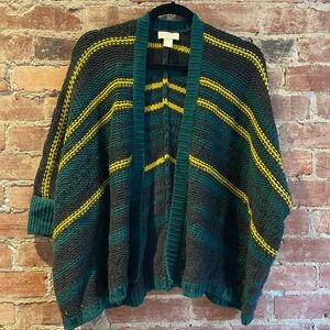 Short Sleeve Boxy Loft Dolman Shawl Sweater (M/L)